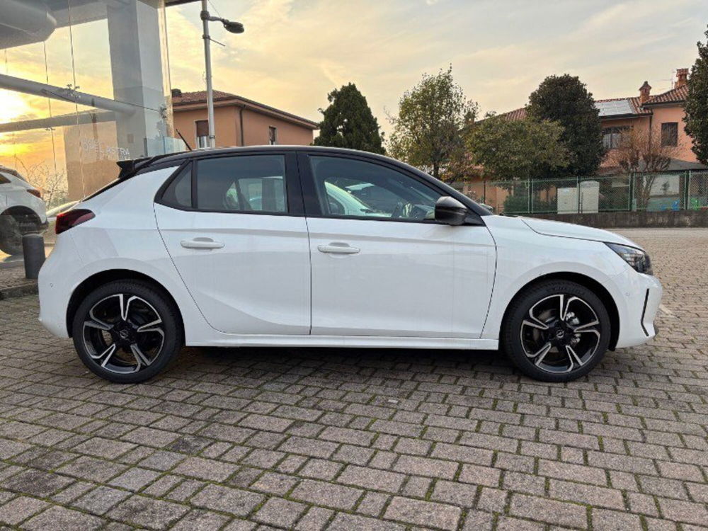 Opel Corsa nuova a Lecco (4)