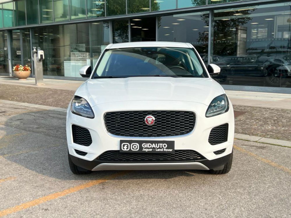 Jaguar E-Pace usata a Treviso (8)