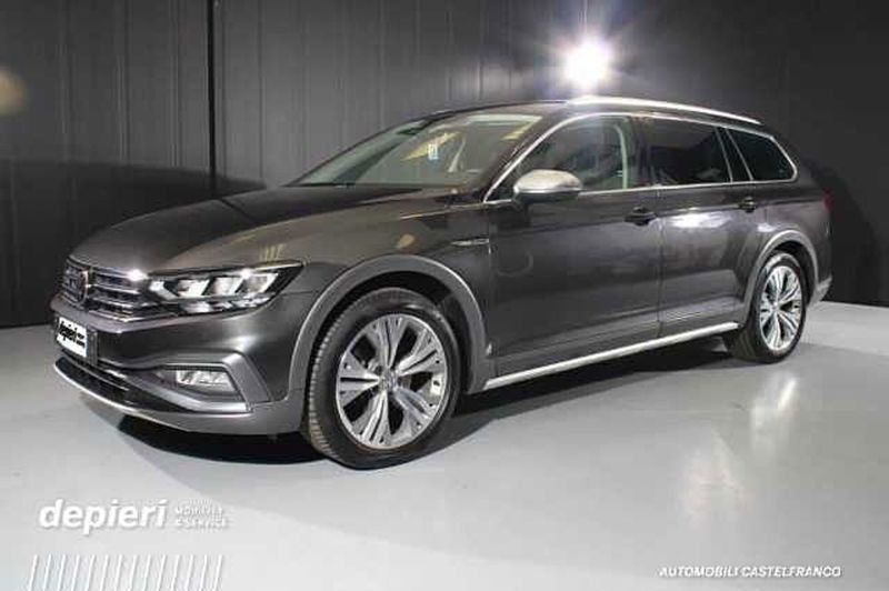 Volkswagen Passat Variant Alltrack 2.0 TDI 190 CV 4MOTION DSG BMT  del 2020 usata a Castelfranco Veneto