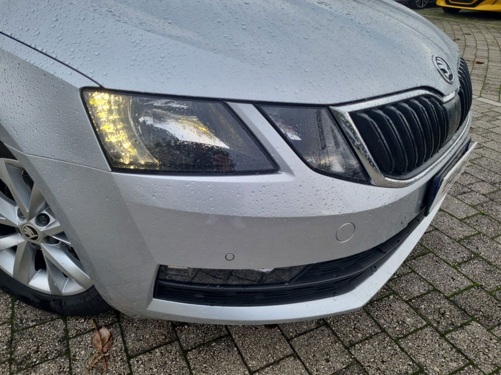 Skoda Octavia Station Wagon usata a Lucca (17)