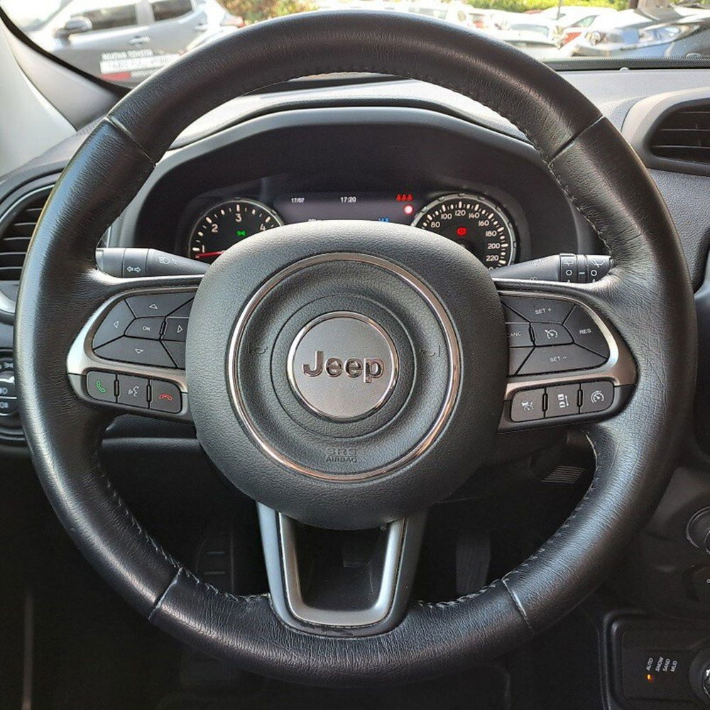 Jeep Renegade usata a Lecco (11)