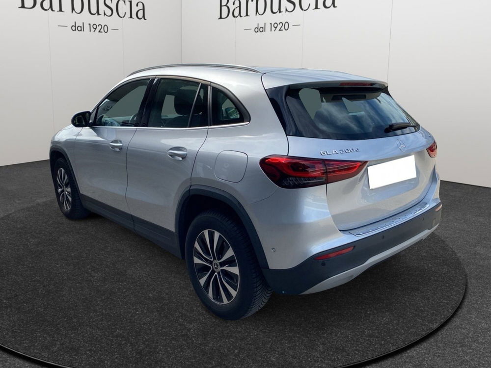 Mercedes-Benz GLA SUV usata a Pescara (4)