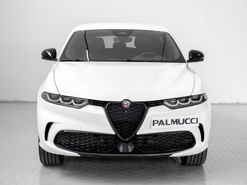 Alfa Romeo Tonale nuova a Prato (5)