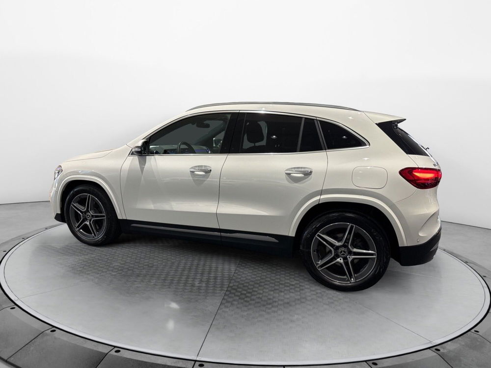 Mercedes-Benz GLA SUV usata a Firenze (8)