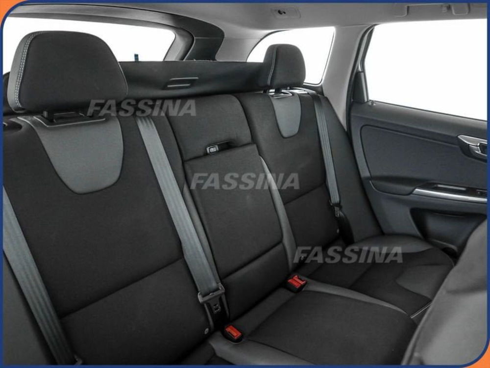 Volvo XC60 usata a Milano (12)