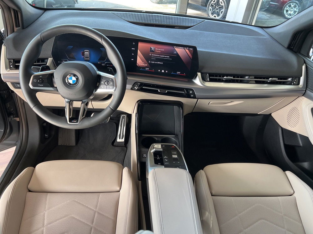 BMW Serie 2 Active Tourer usata a Lucca (14)