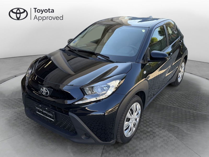 Toyota Aygo X 1.0 VVT-i 72 CV 5 porte Limited Air del 2022 usata a Como