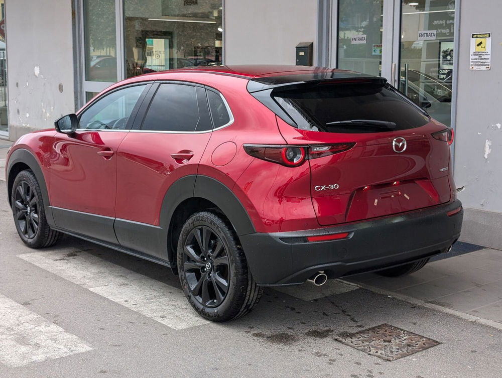 Mazda CX-30 nuova a Napoli (5)