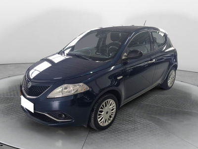 Lancia Ypsilon 1.2 69 CV 5 porte Silver  del 2017 usata a Barberino Val d&#039;Elsa