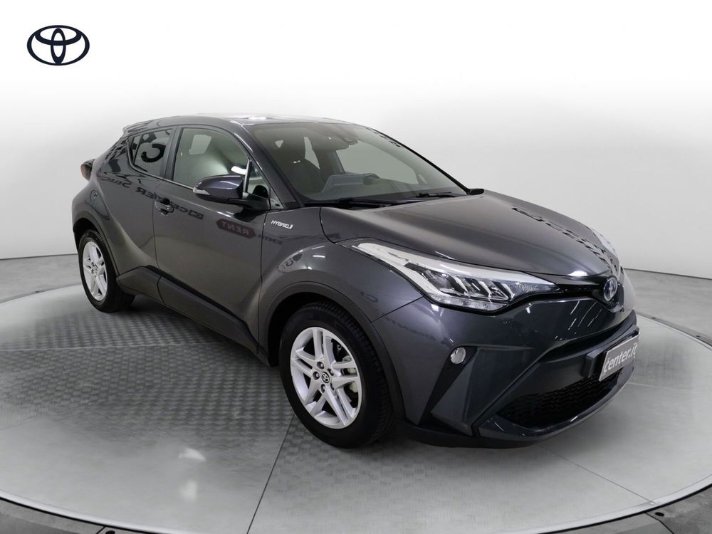 Toyota Toyota C-HR usata a Salerno (3)