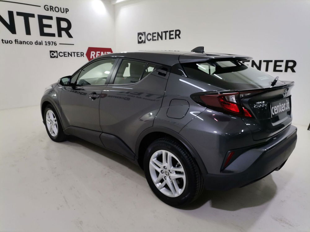 Toyota Toyota C-HR usata a Salerno (6)