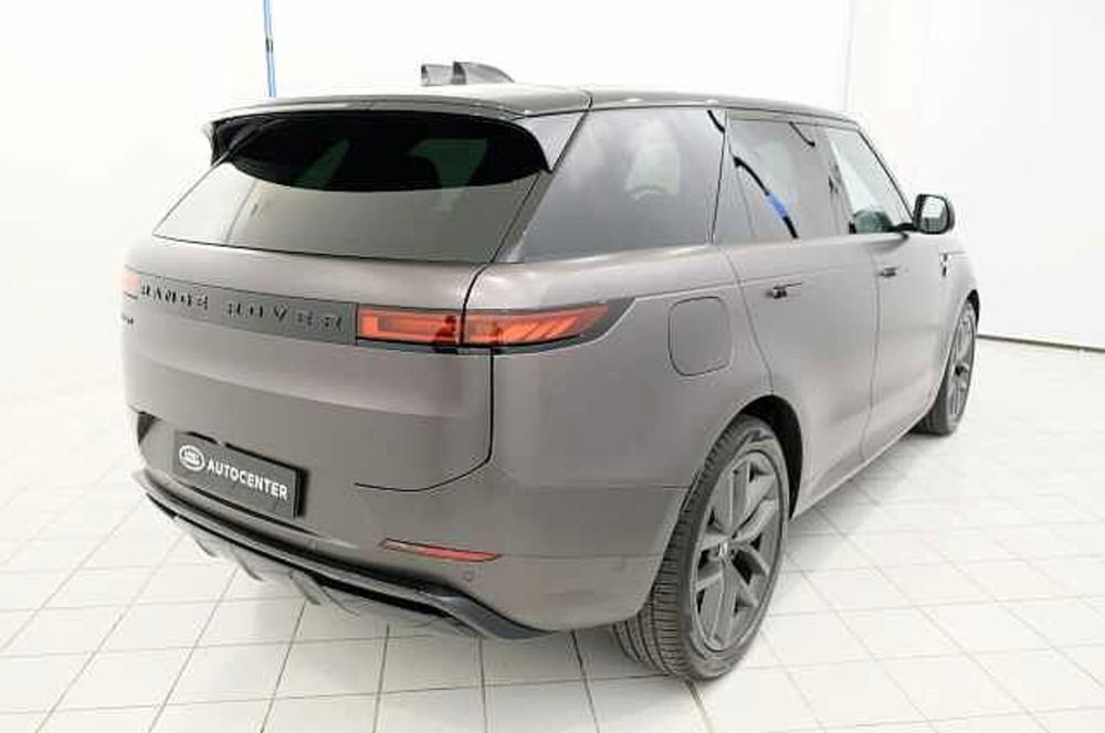 Land Rover Range Rover Sport nuova a Mantova (2)