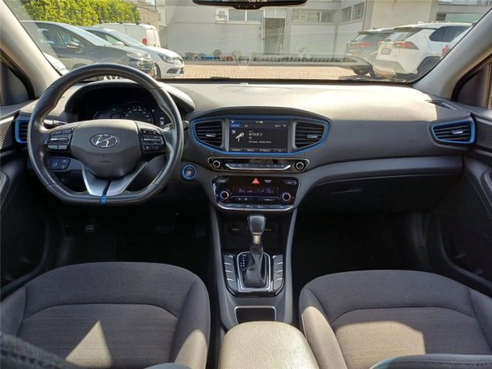 Hyundai Ioniq usata a Bari (14)