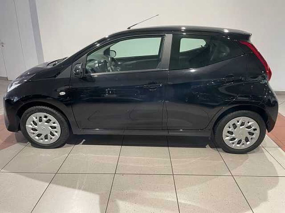 Toyota Aygo usata a Genova (2)