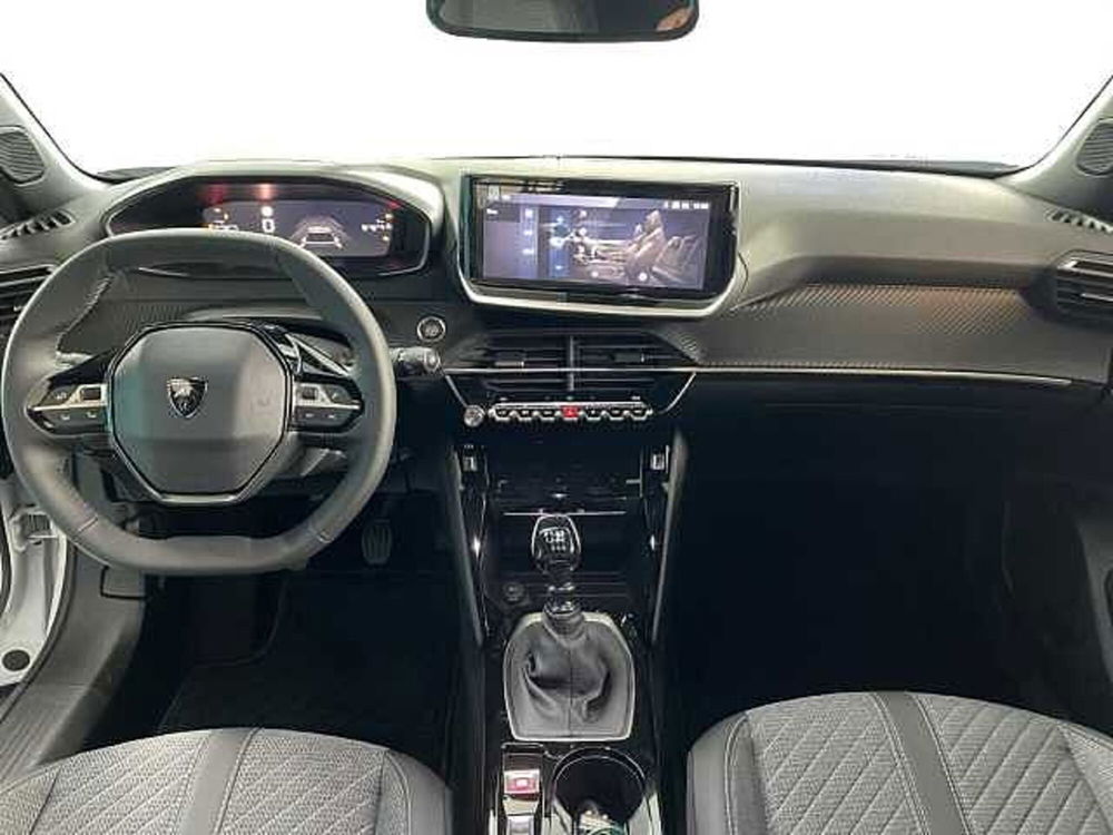 Peugeot 2008 nuova a Treviso (8)