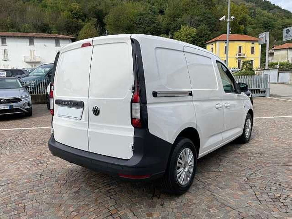 Volkswagen Caddy nuova a Lecco (5)