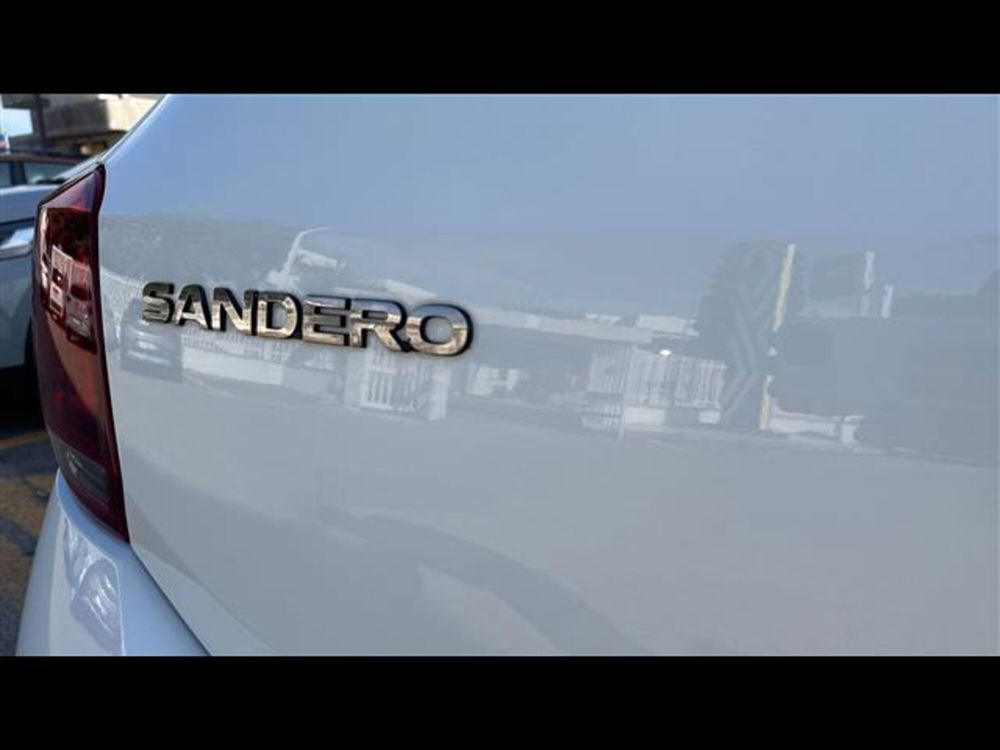 Dacia Sandero usata a Lecce (6)