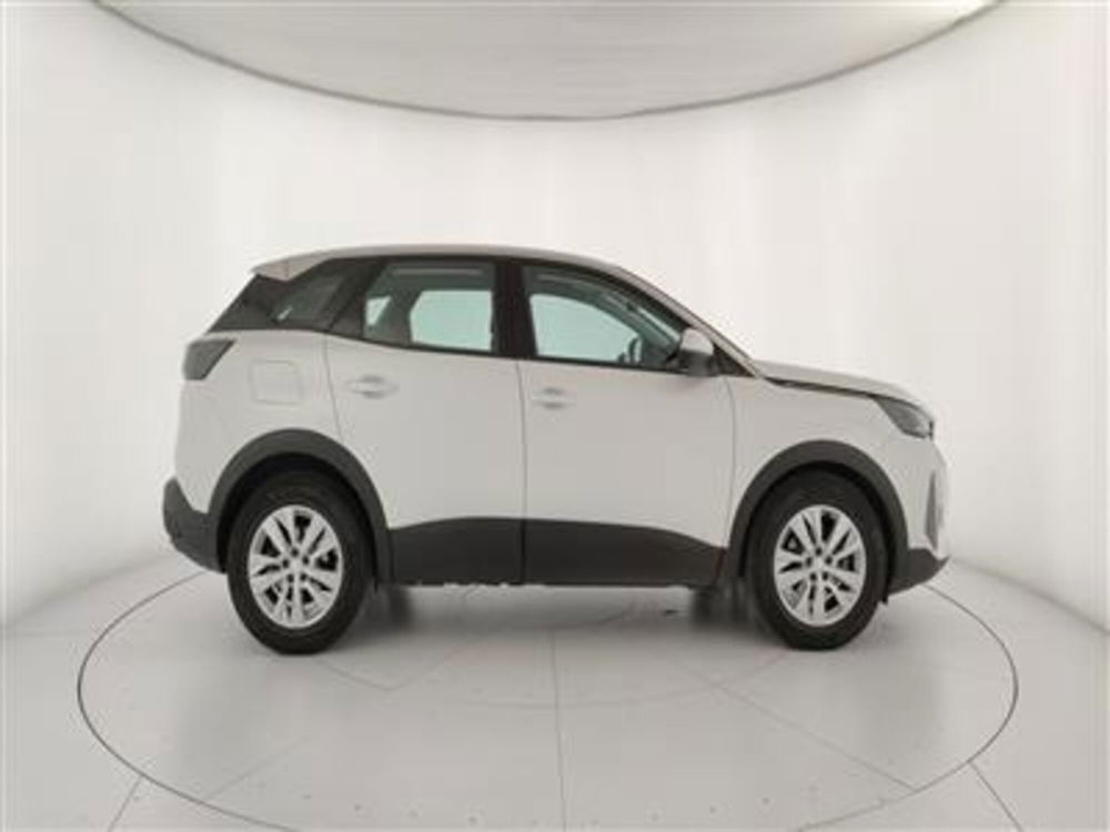 Peugeot 3008 usata a Bari (9)