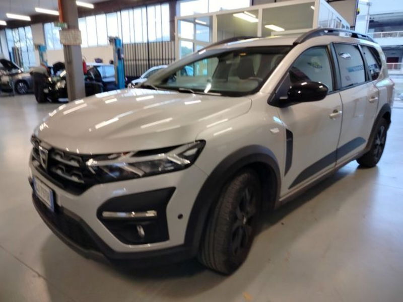 Dacia Jogger Jogger 1.0 TCe 110 CV 7 posti Extreme  del 2022 usata a Cesena