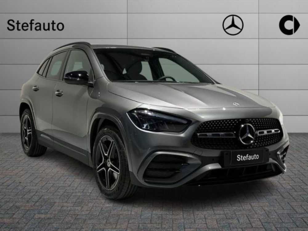 Mercedes-Benz GLA SUV nuova a Bologna