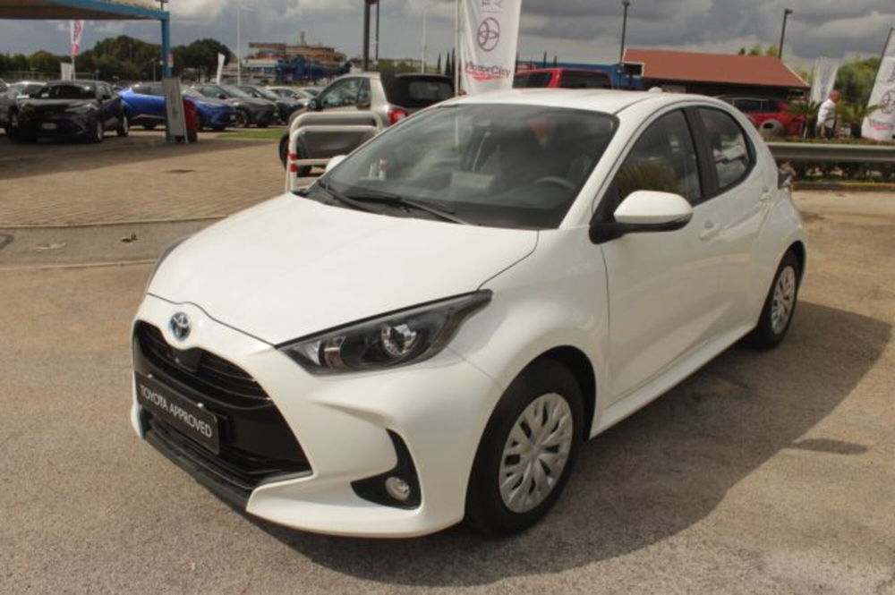 Toyota Yaris Cross nuova a Roma