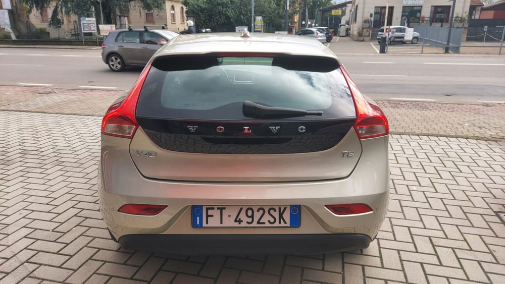 Volvo V40 usata a Parma (3)