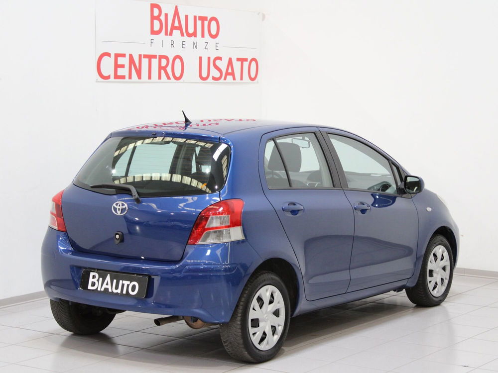 Toyota Yaris usata a Firenze (17)