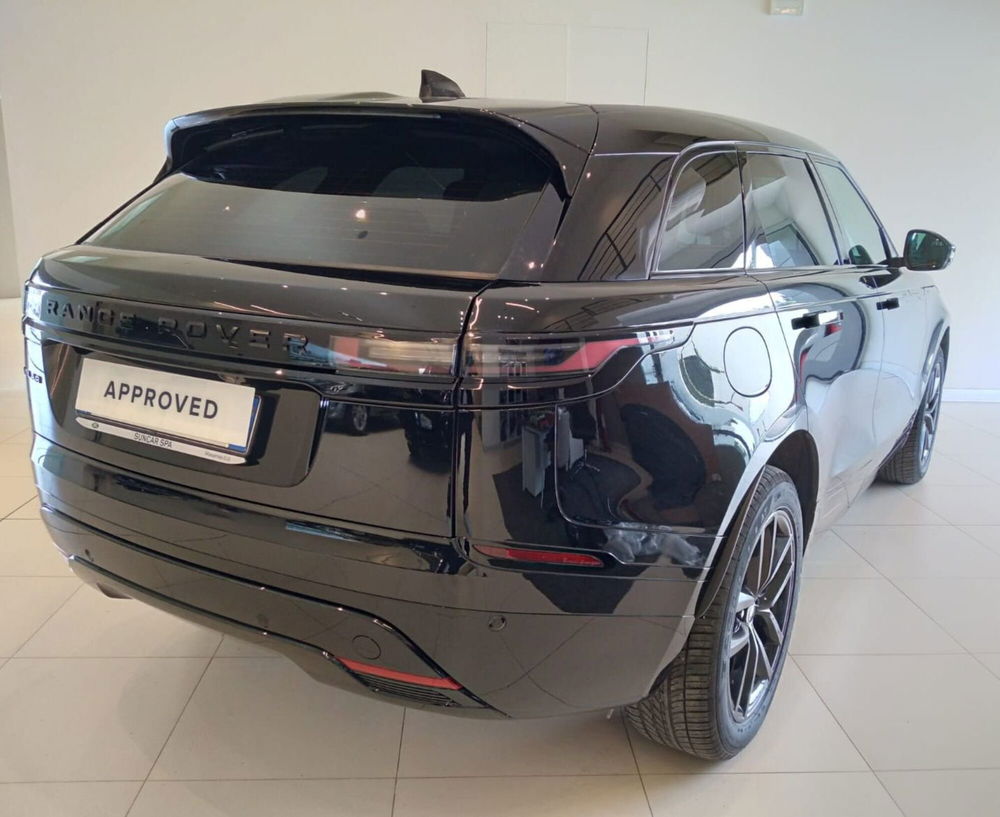 Land Rover Range Rover Velar usata a Lucca (2)