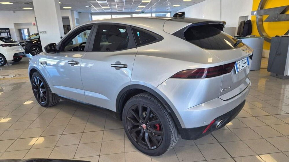 Jaguar E-Pace usata a Torino (2)