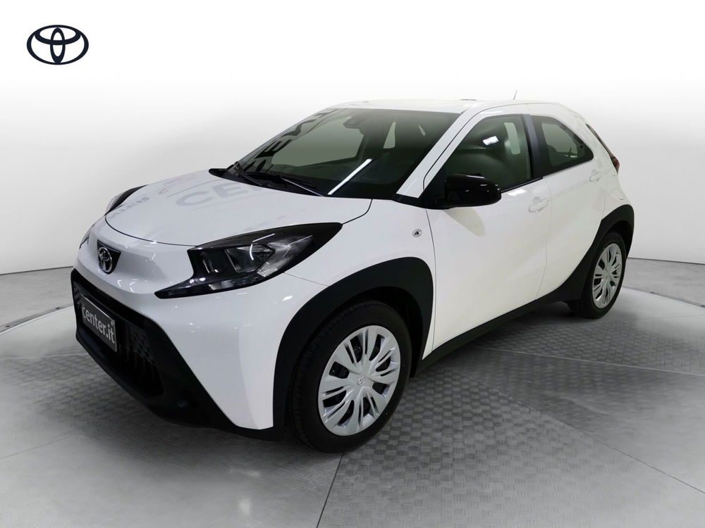 Toyota Aygo X nuova a Salerno