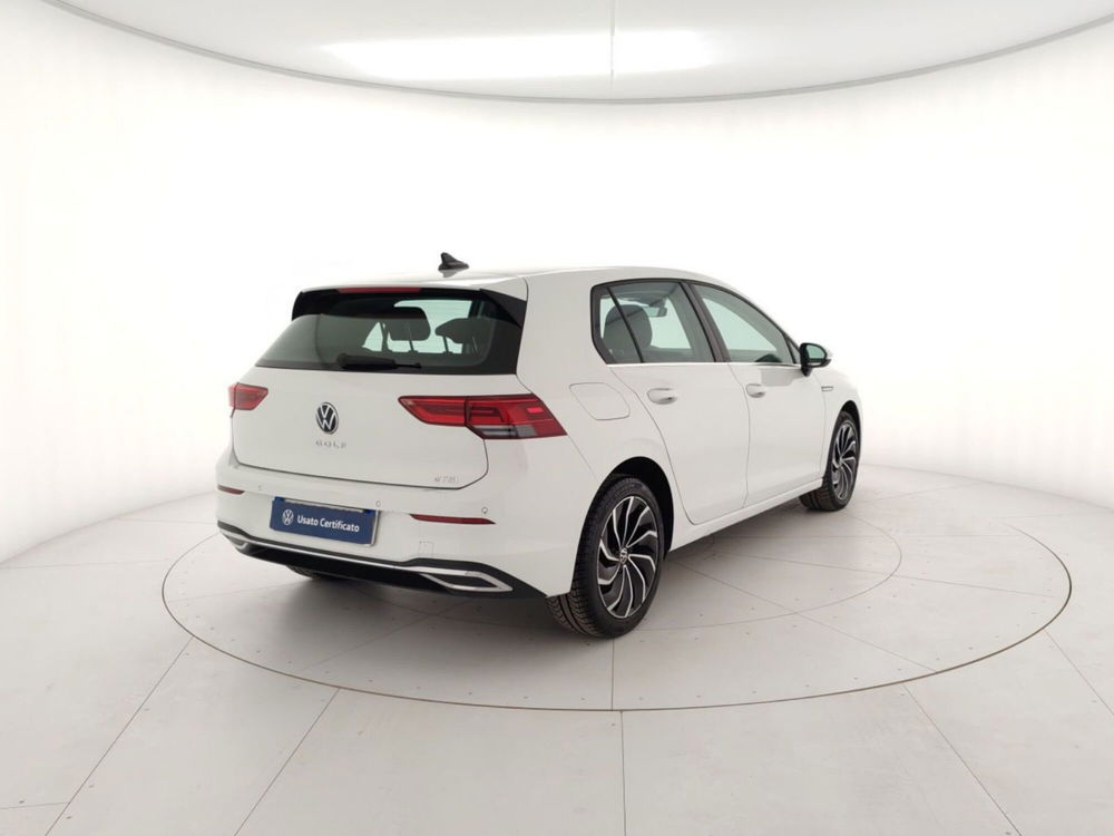 Volkswagen Golf usata a Massa-Carrara (3)