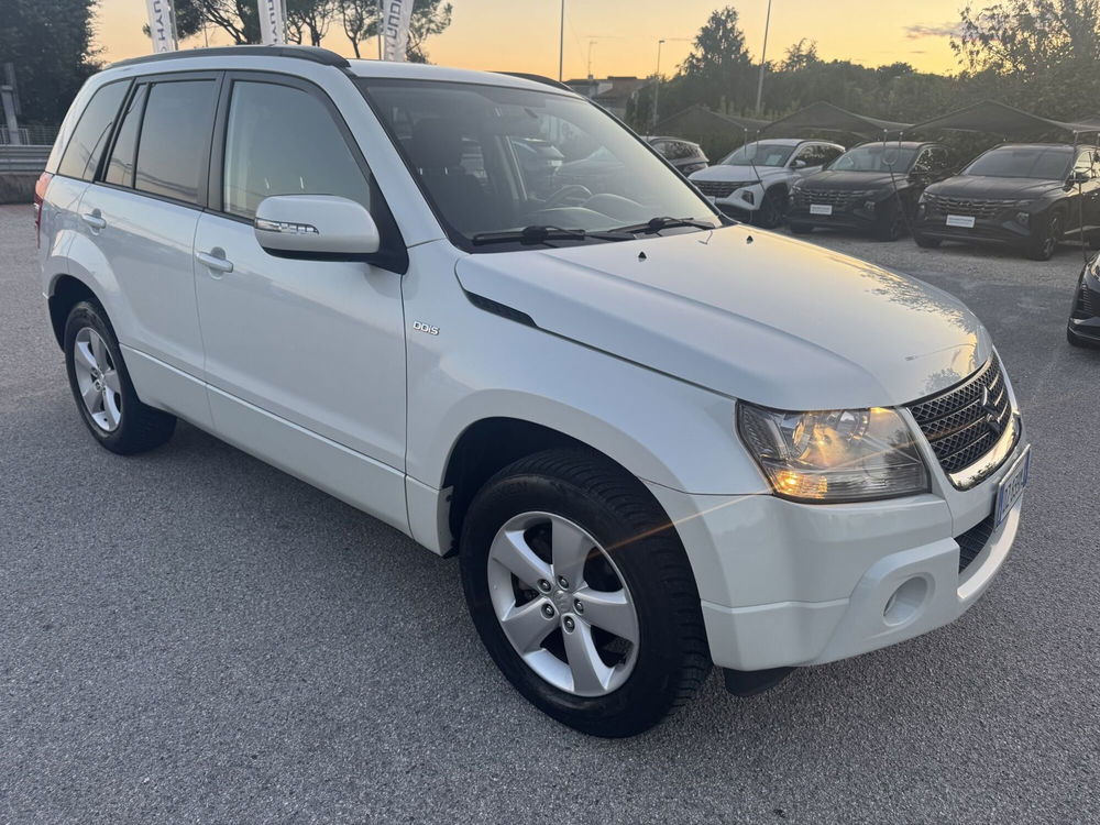 Suzuki Grand Vitara usata a Pordenone (7)