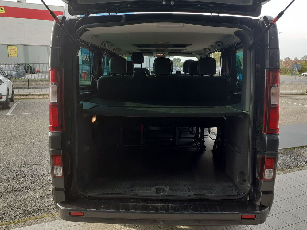 Opel Vivaro Furgone usata a Parma (12)