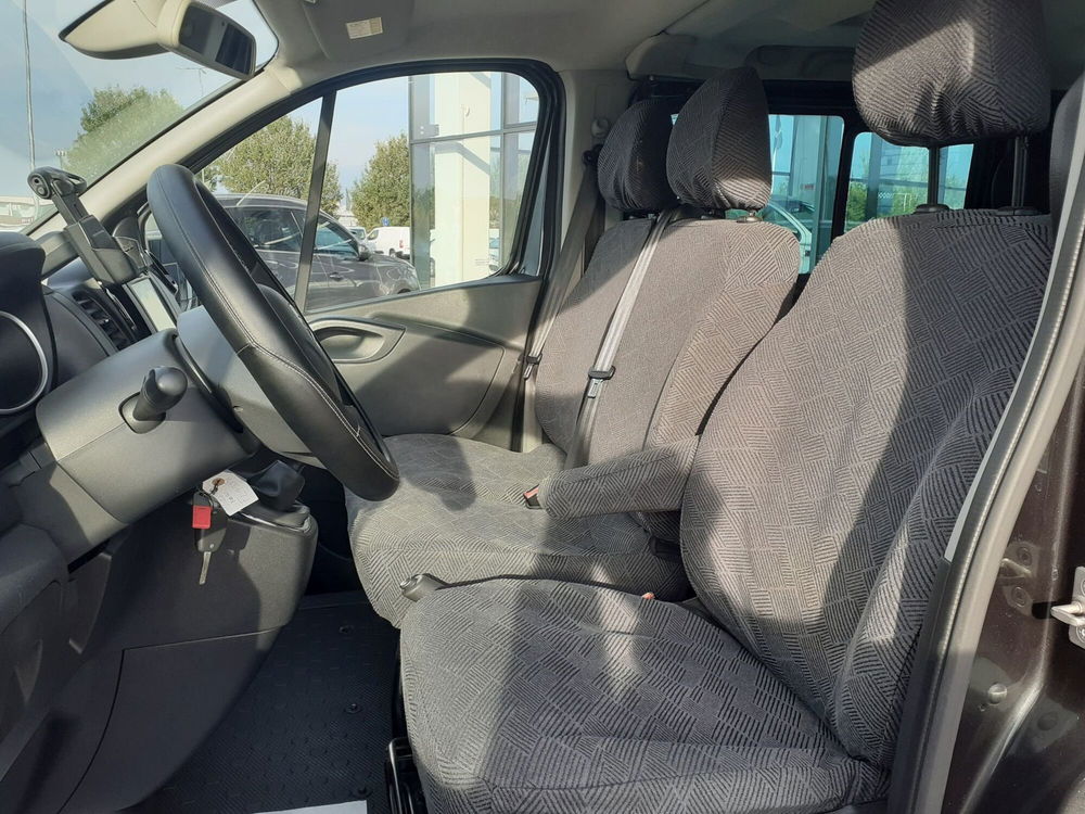 Opel Vivaro Furgone usata a Parma (8)