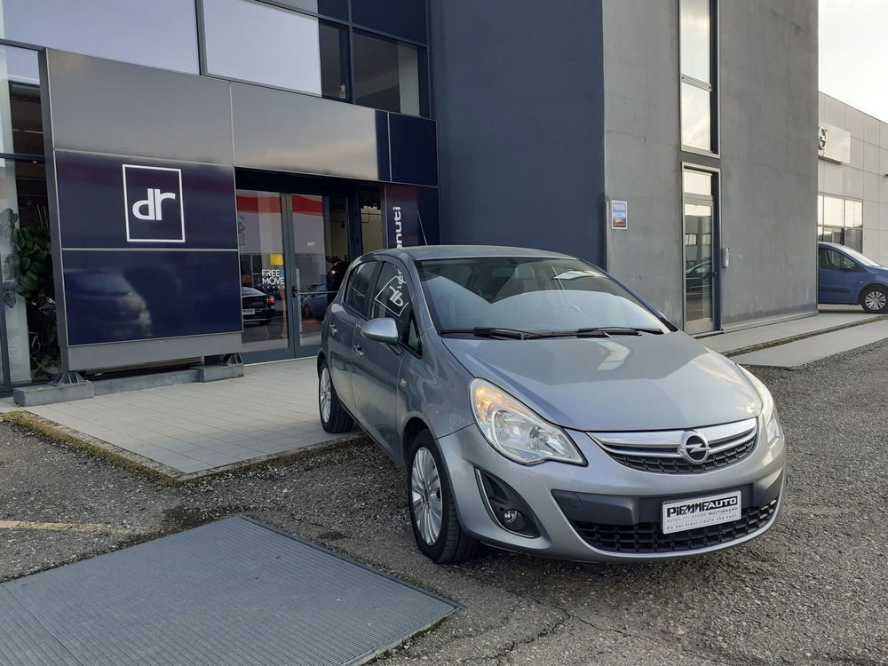 Opel Corsa usata a Piacenza