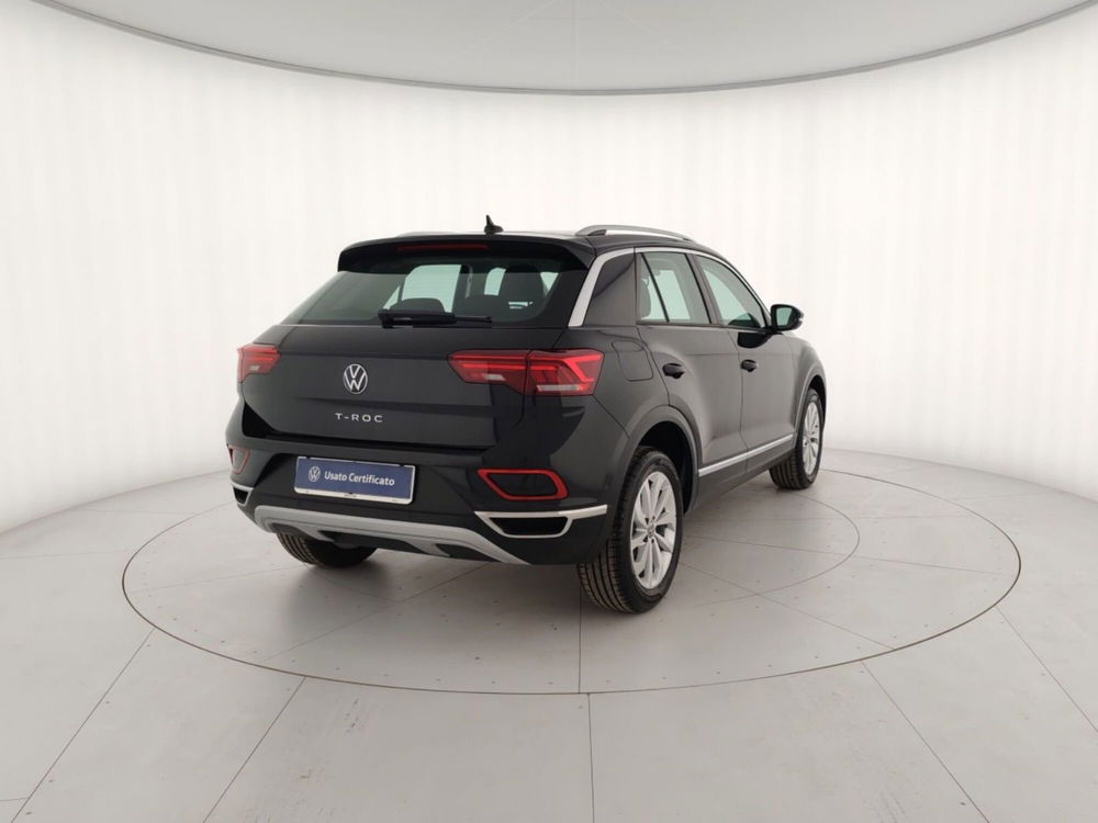 Volkswagen T-Roc nuova a Massa-Carrara (3)