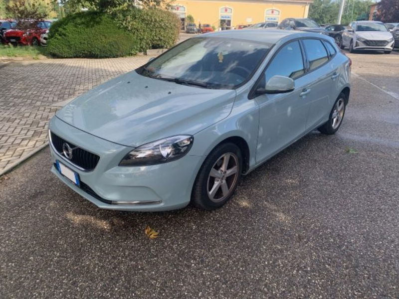 Volvo V40 D2 Business  del 2017 usata a Bologna