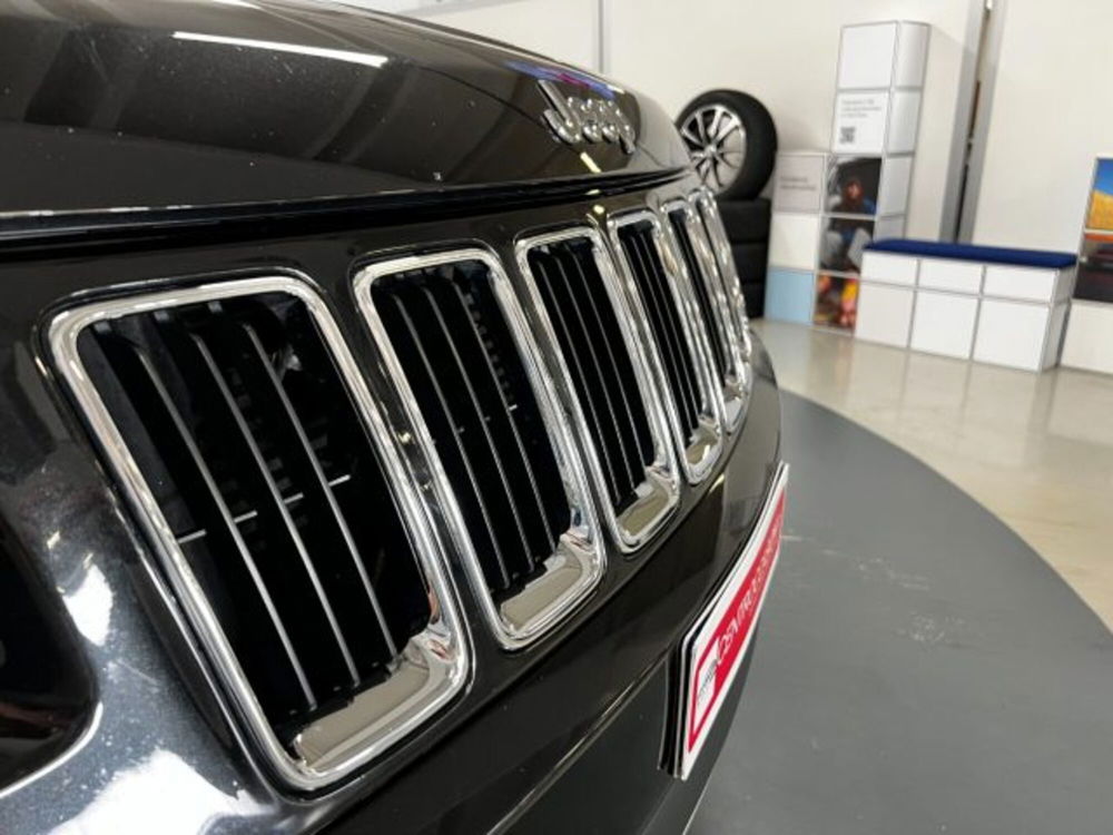 Jeep Grand Cherokee usata a Brescia (18)