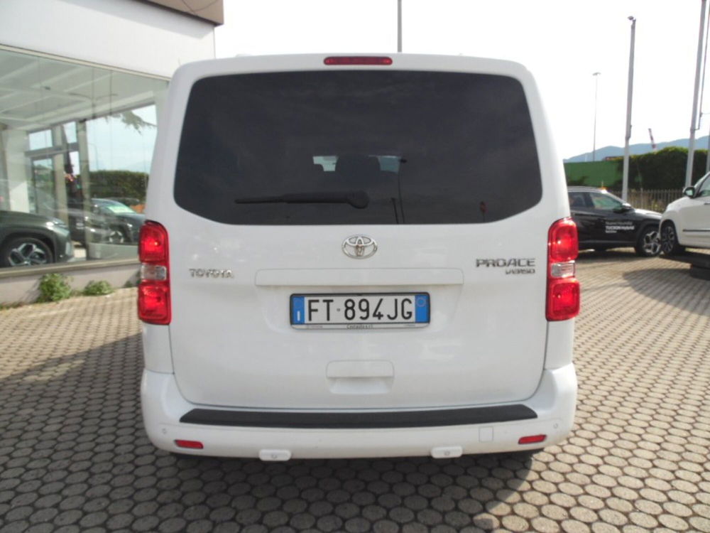 Toyota Proace Verso usata a La Spezia (5)