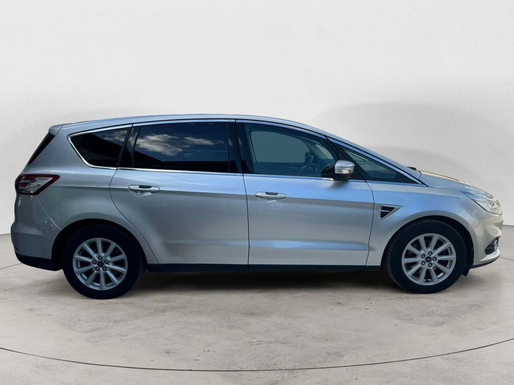 Ford S-Max usata a Salerno (4)