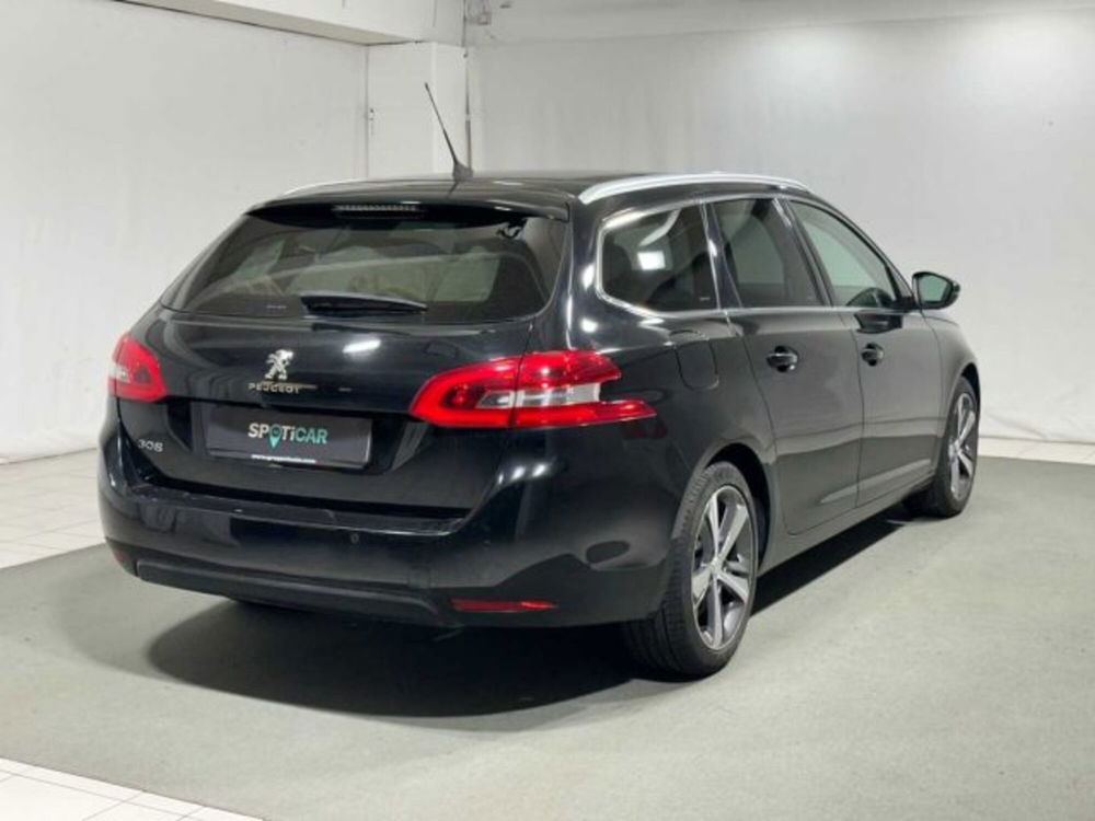 Peugeot 308 SW usata a Sondrio (5)