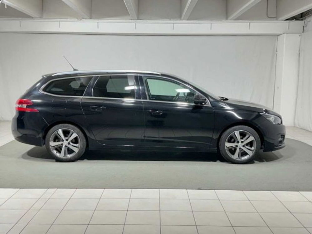 Peugeot 308 SW usata a Sondrio (6)