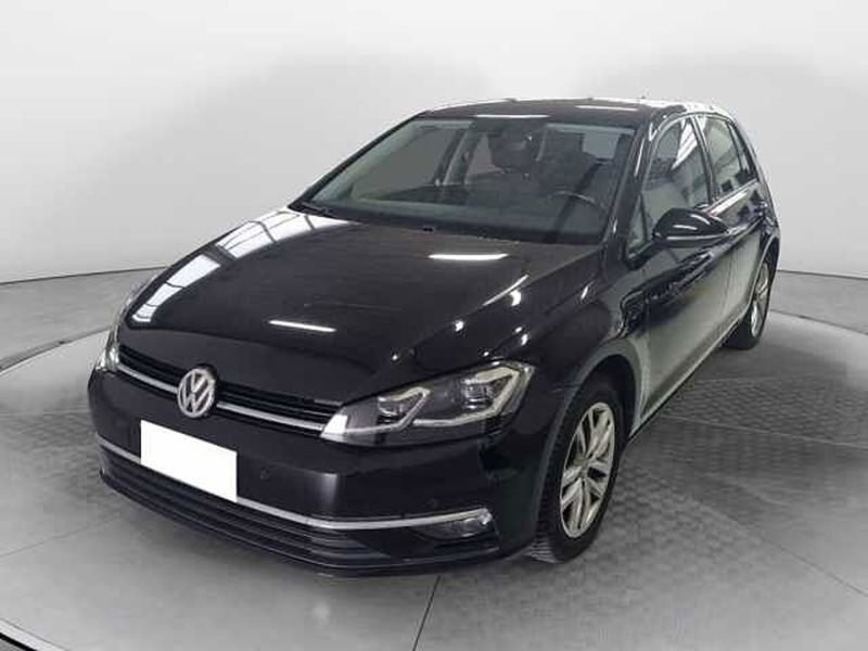 Volkswagen Golf 2.0 TDI DSG 5p. Business BlueMotion Technology del 2020 usata a Siena