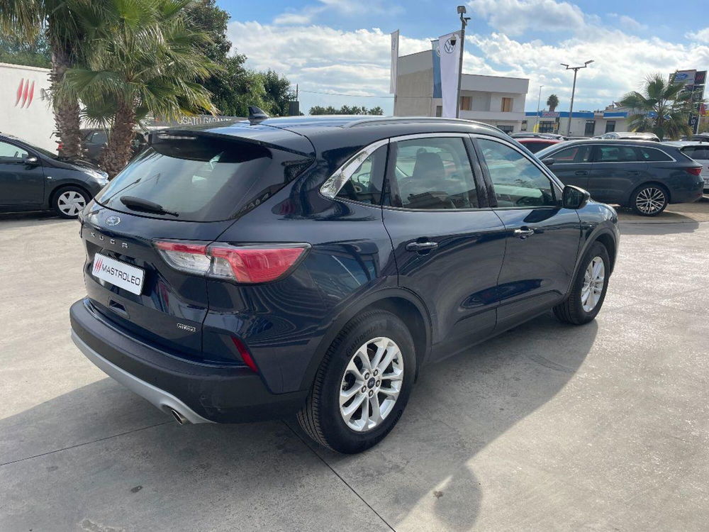 Ford Kuga usata a Lecce (10)