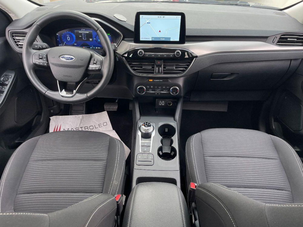 Ford Kuga usata a Lecce (20)