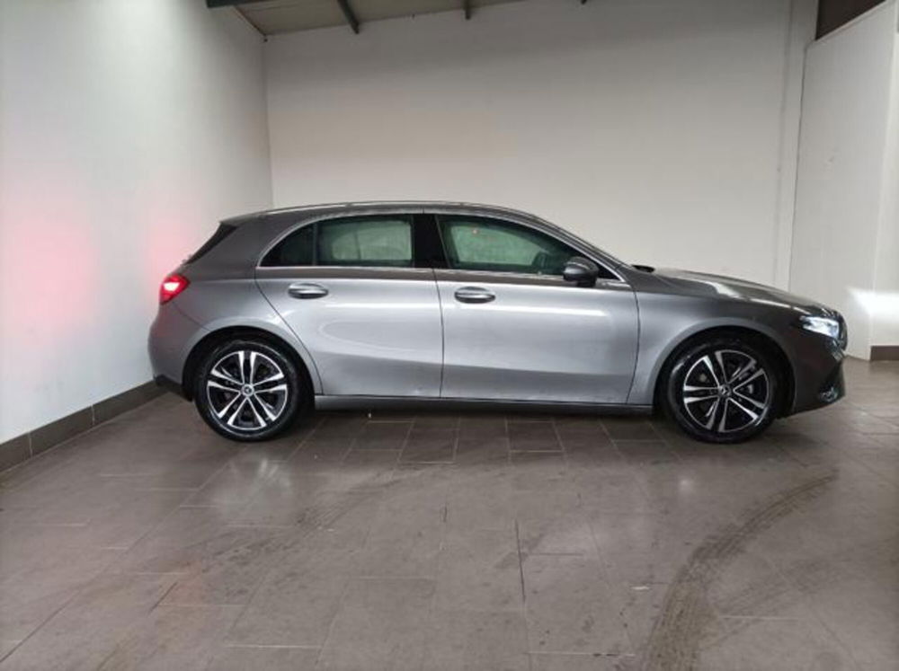 Mercedes-Benz Classe A Sedan usata a Milano (5)