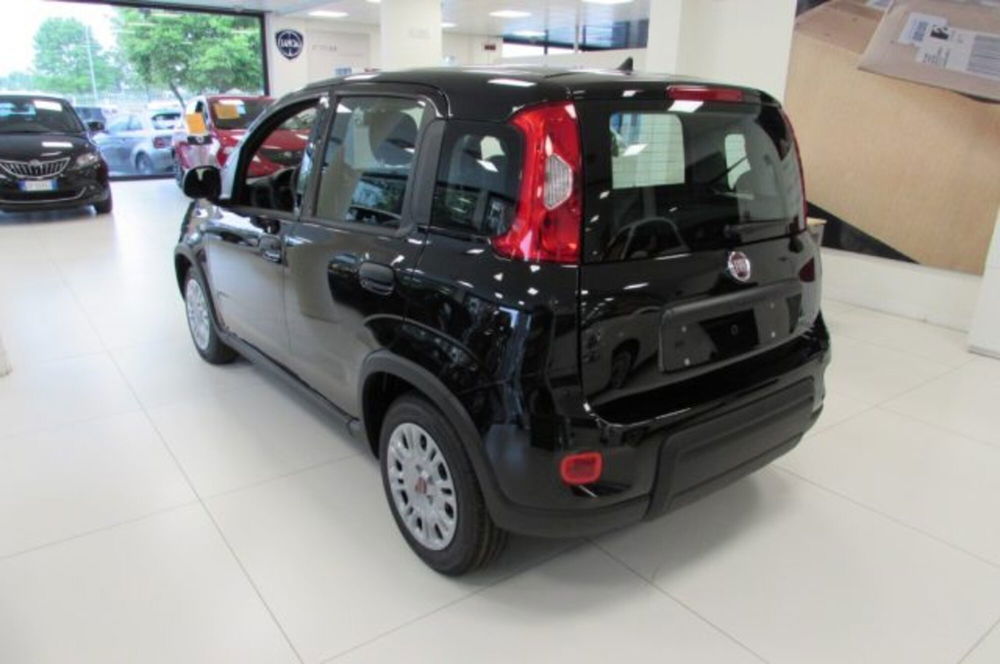 Fiat Panda nuova a Milano (4)