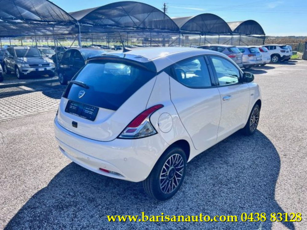 Lancia Ypsilon nuova a Treviso (3)