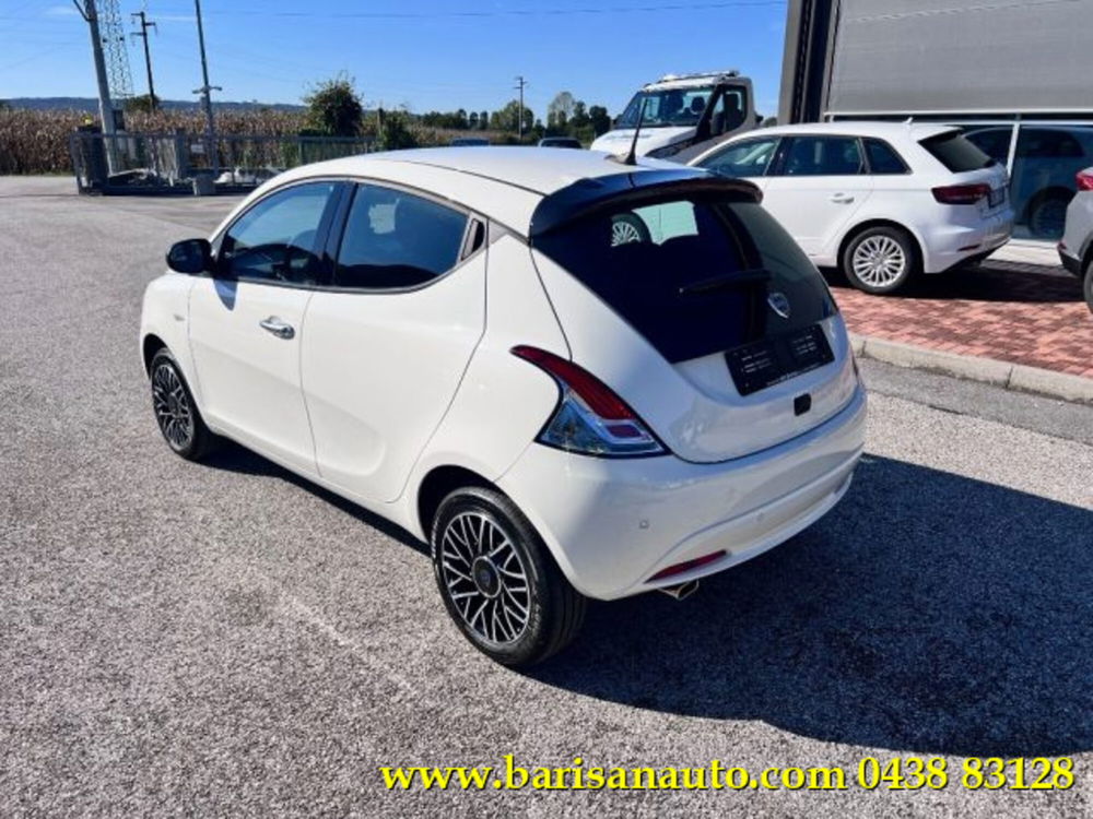 Lancia Ypsilon nuova a Treviso (4)