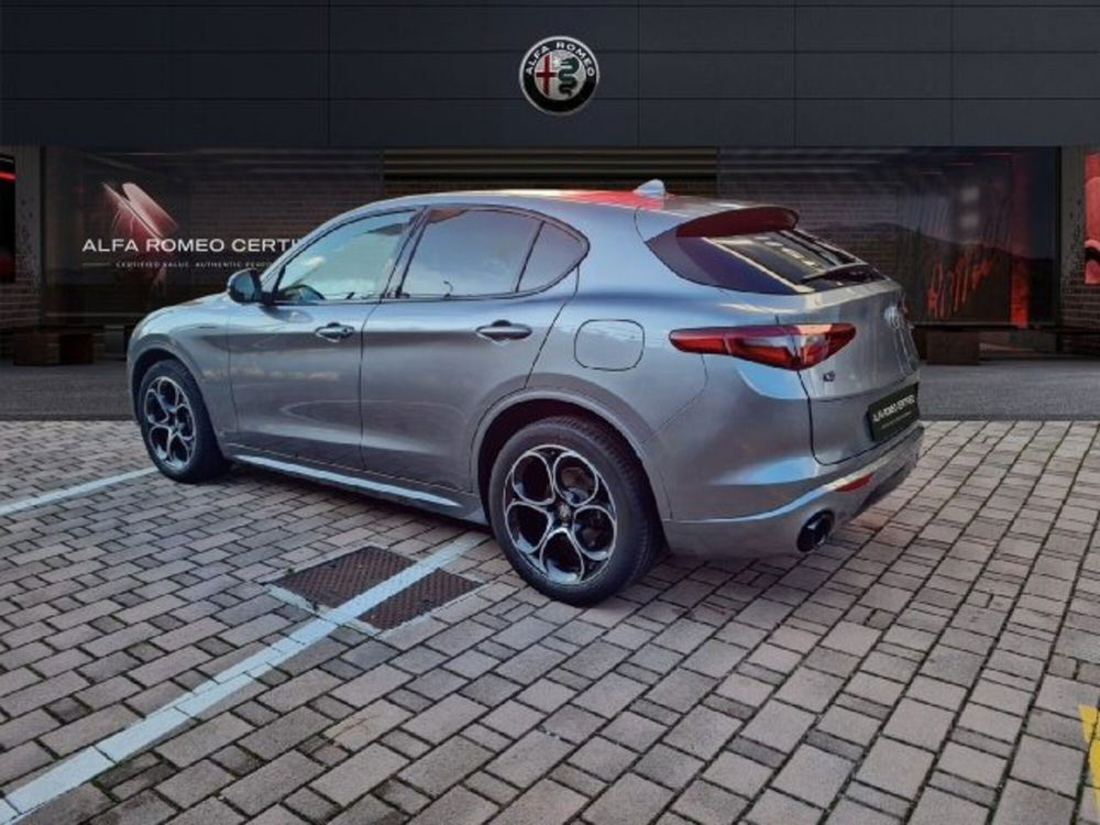 Alfa Romeo Stelvio usata a Monza e Brianza (7)